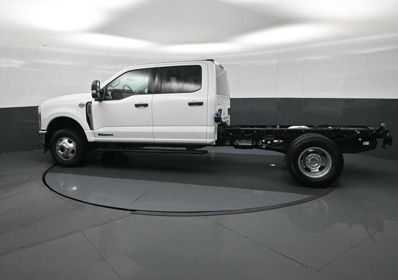 New 2026 Ford F350 XLT AWD/4WD image 6