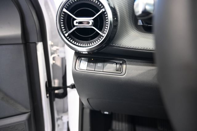 New 2026 Chevrolet Equinox LT FWD image 24