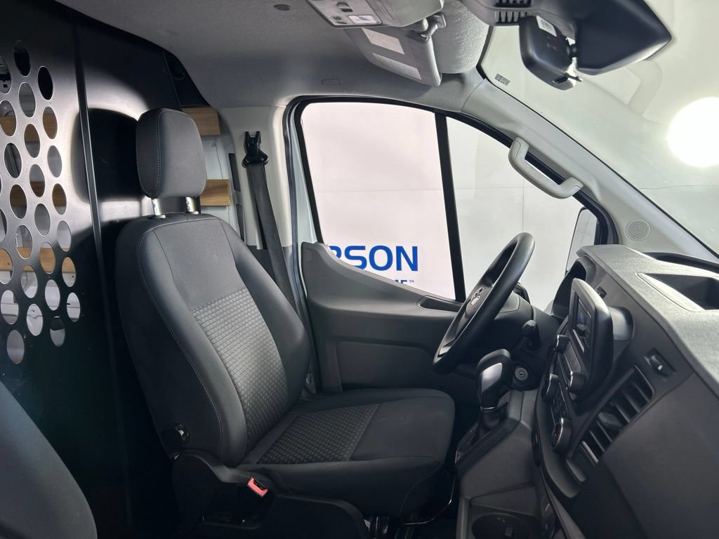 Used 2025 Ford Transit 250 Low Roof w/ Exterior Upgrade Package RWD image 15