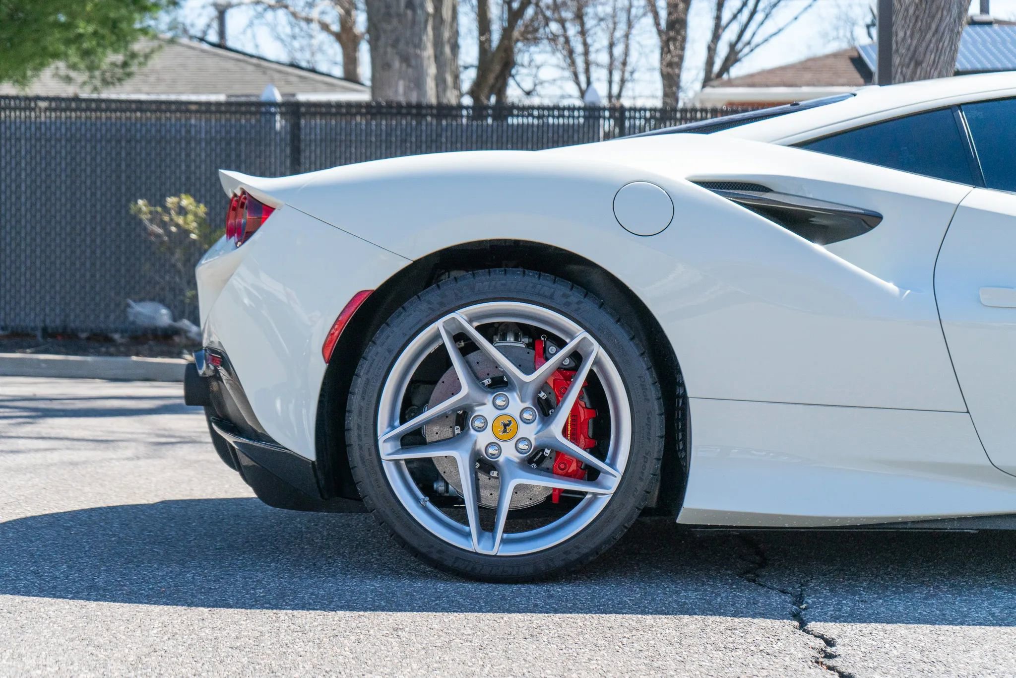 Used 2021 Ferrari F8 Tributo image 25