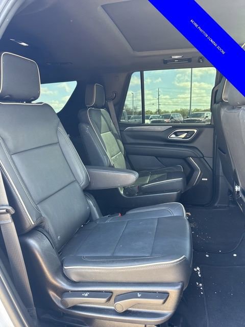 Used 2023 GMC Yukon SLT image 16