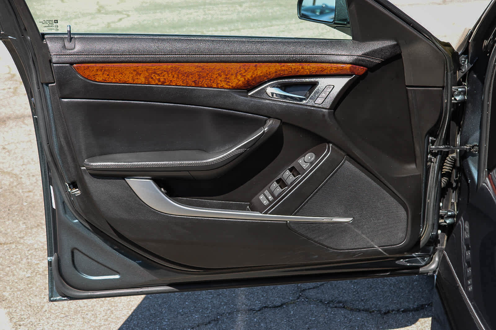 Used 2012 Cadillac CTS Luxury RWD image 21
