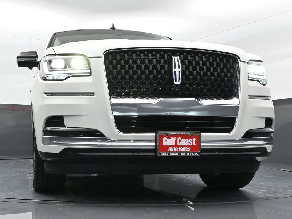 Used 2024 Lincoln Navigator L Black Label image 29