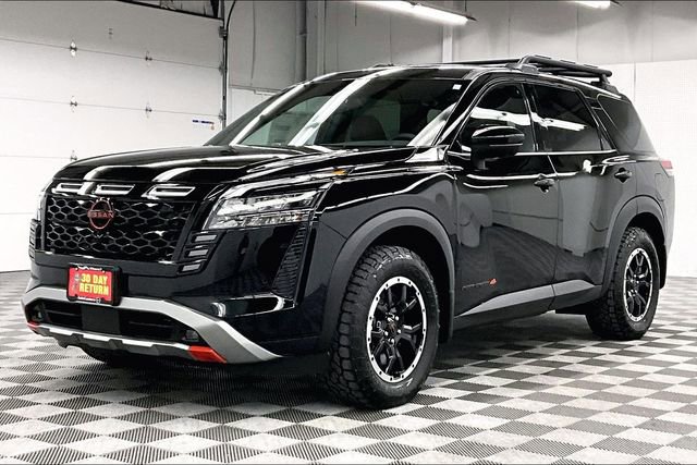 New 2026 Nissan Pathfinder Rock Creek image 3