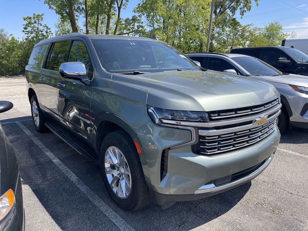 Used 2023 Chevrolet Suburban Premier RWD image 13