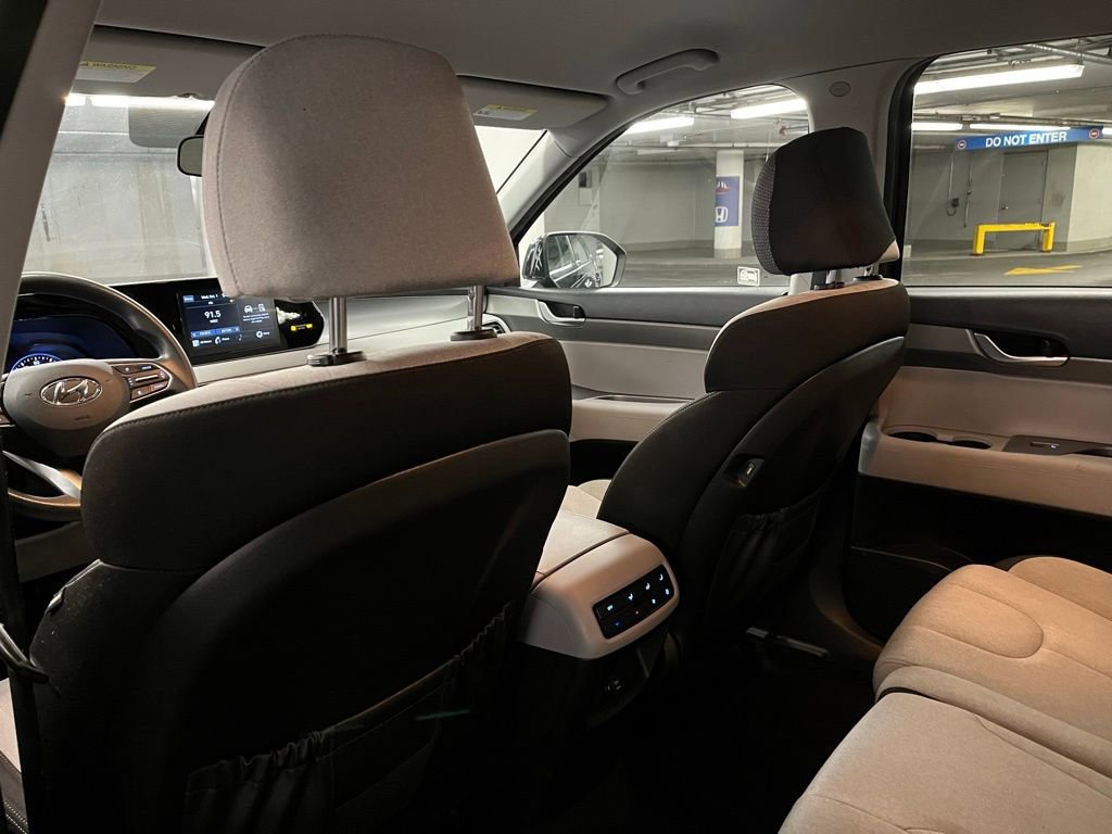 Used 2021 Hyundai Palisade SE image 19