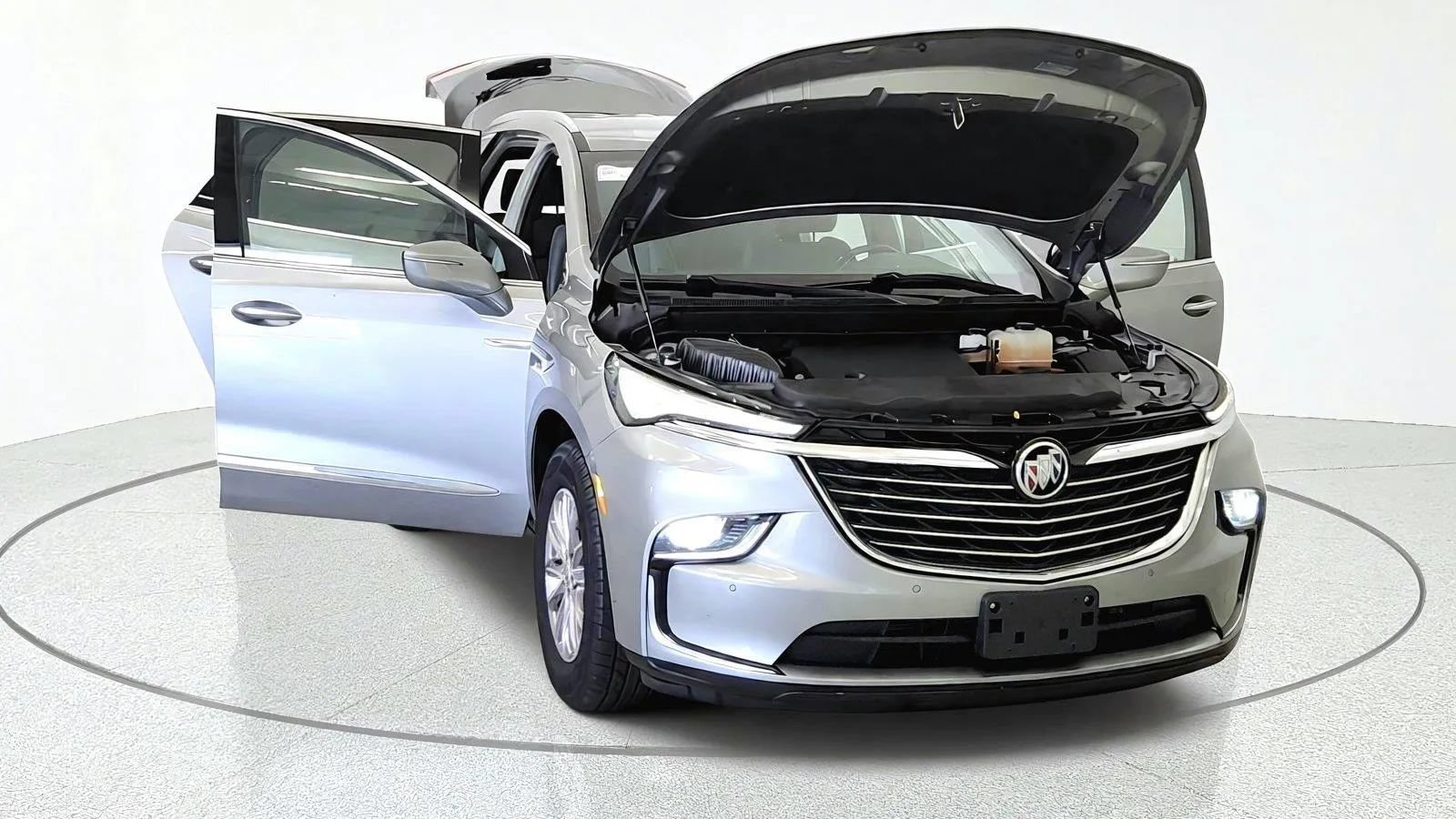 Used 2023 Buick Enclave Essence AWD/4WD image 12