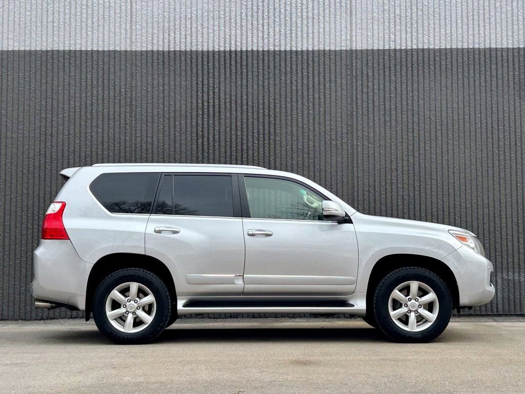 Used 2012 Lexus GX 460 w/ Comfort Plus Pkg image 6