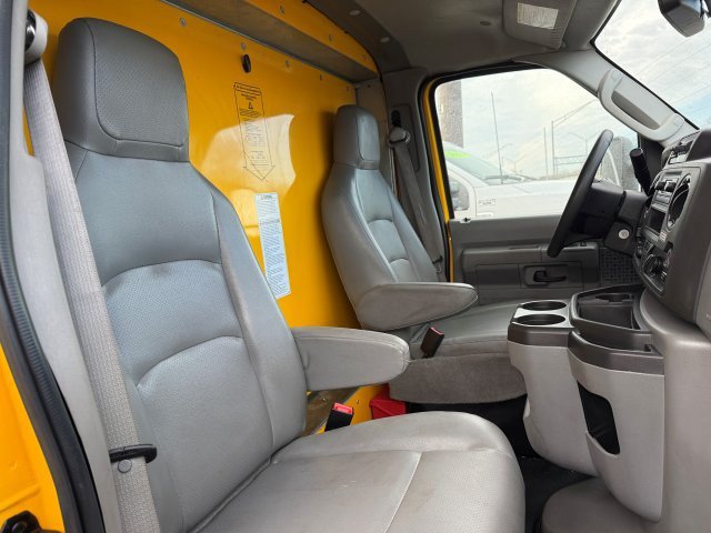 Used 2022 Ford E-350 and Econoline 350 Super Duty RWD image 24