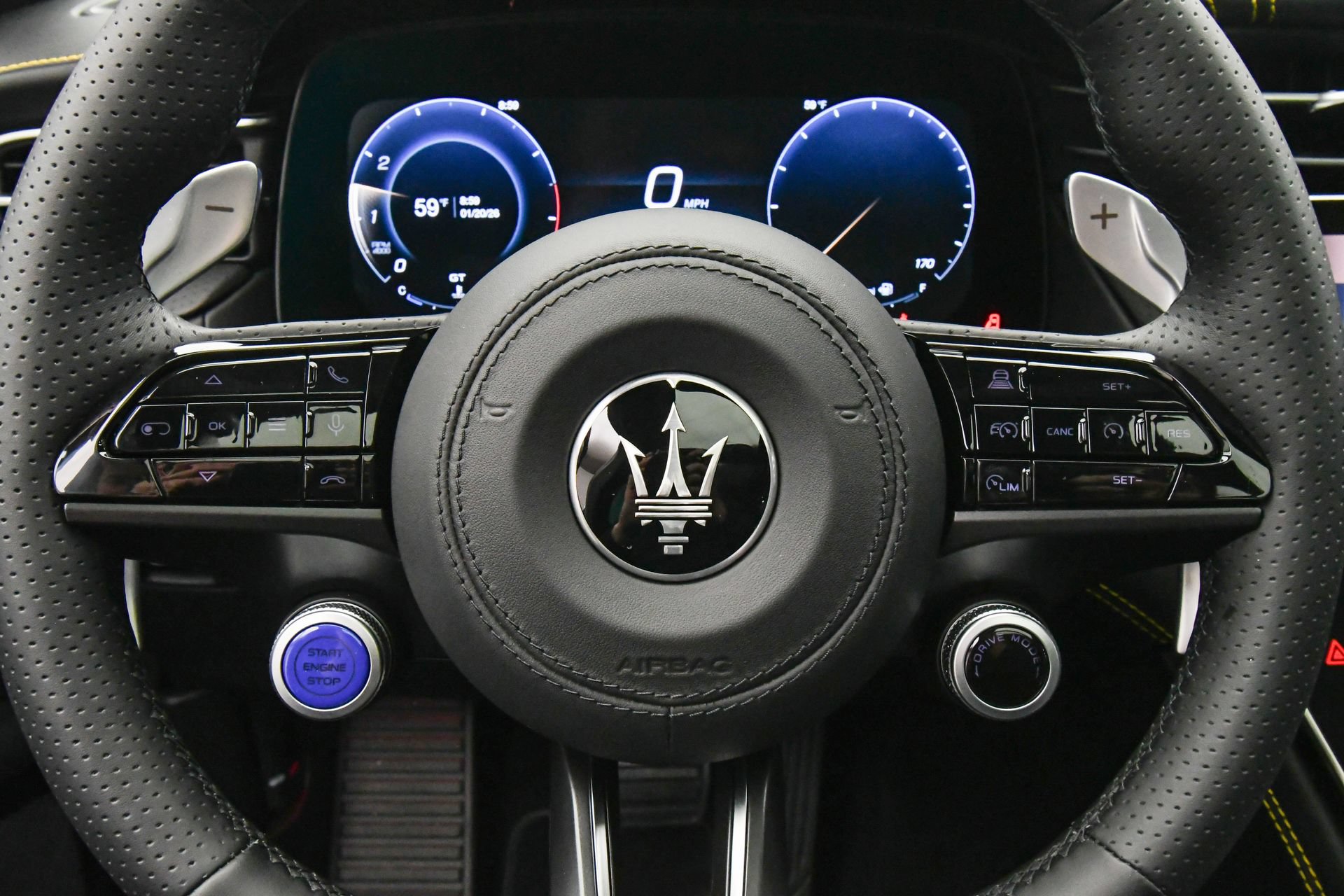 Used 2025 Maserati Grecale GT AWD/4WD image 32