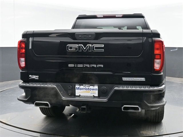Used 2022 GMC Sierra 1500 Elevation w/ LPO, Elevation Black Package image 9
