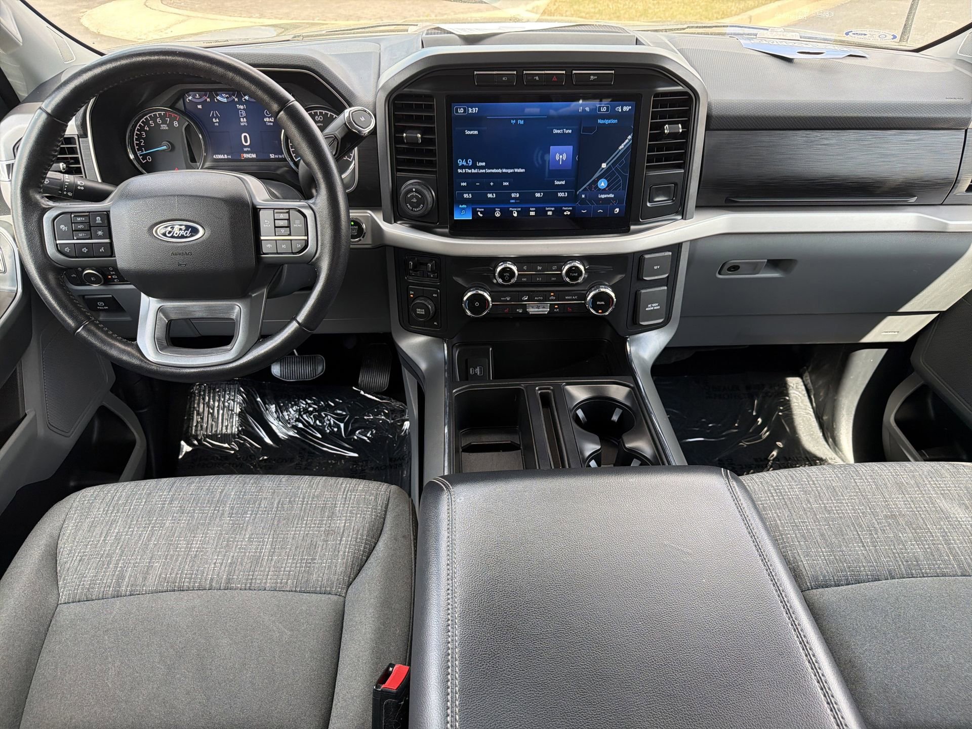 Certified 2022 Ford F150 XLT w/ Equipment Group 302A High image 2