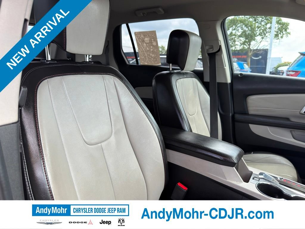 Used 2017 GMC Terrain SLT w/ Sun And Destination Package AWD/4WD image 31