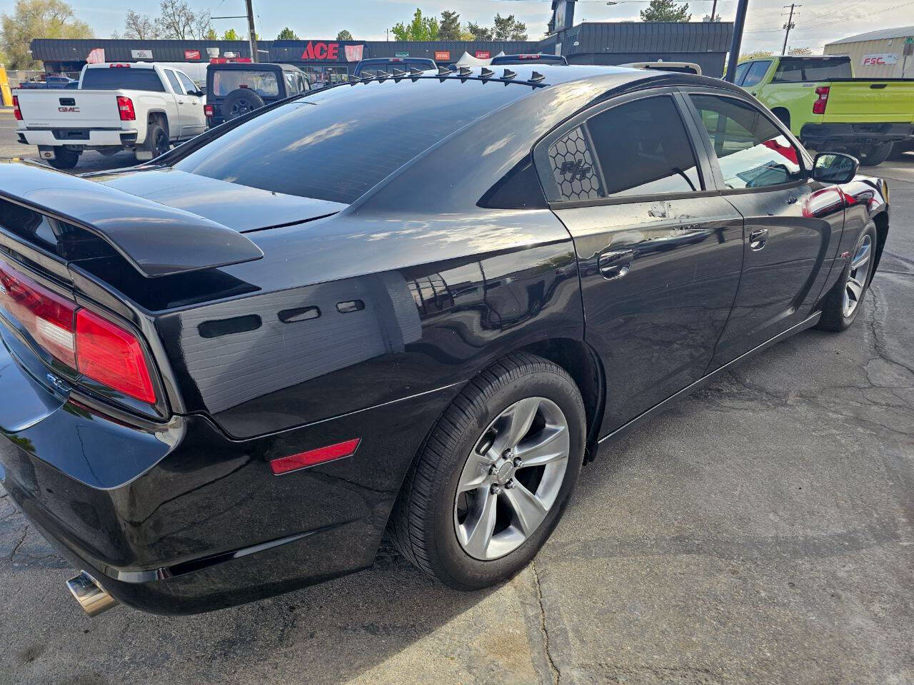 Used 2014 Dodge Charger R/T RWD image 5
