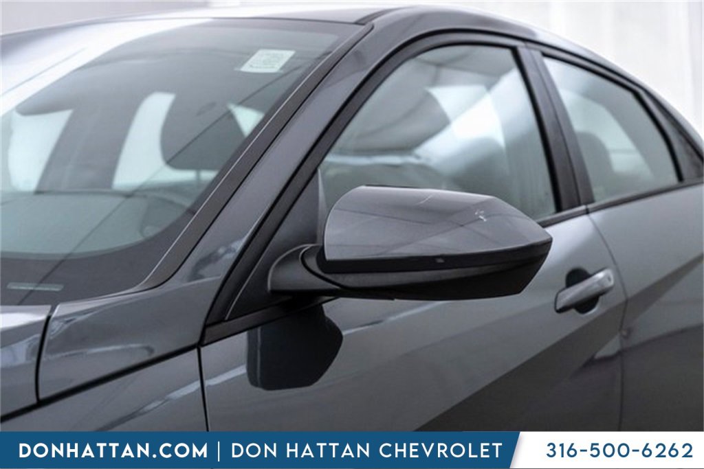 Used 2024 Hyundai Elantra SEL image 33