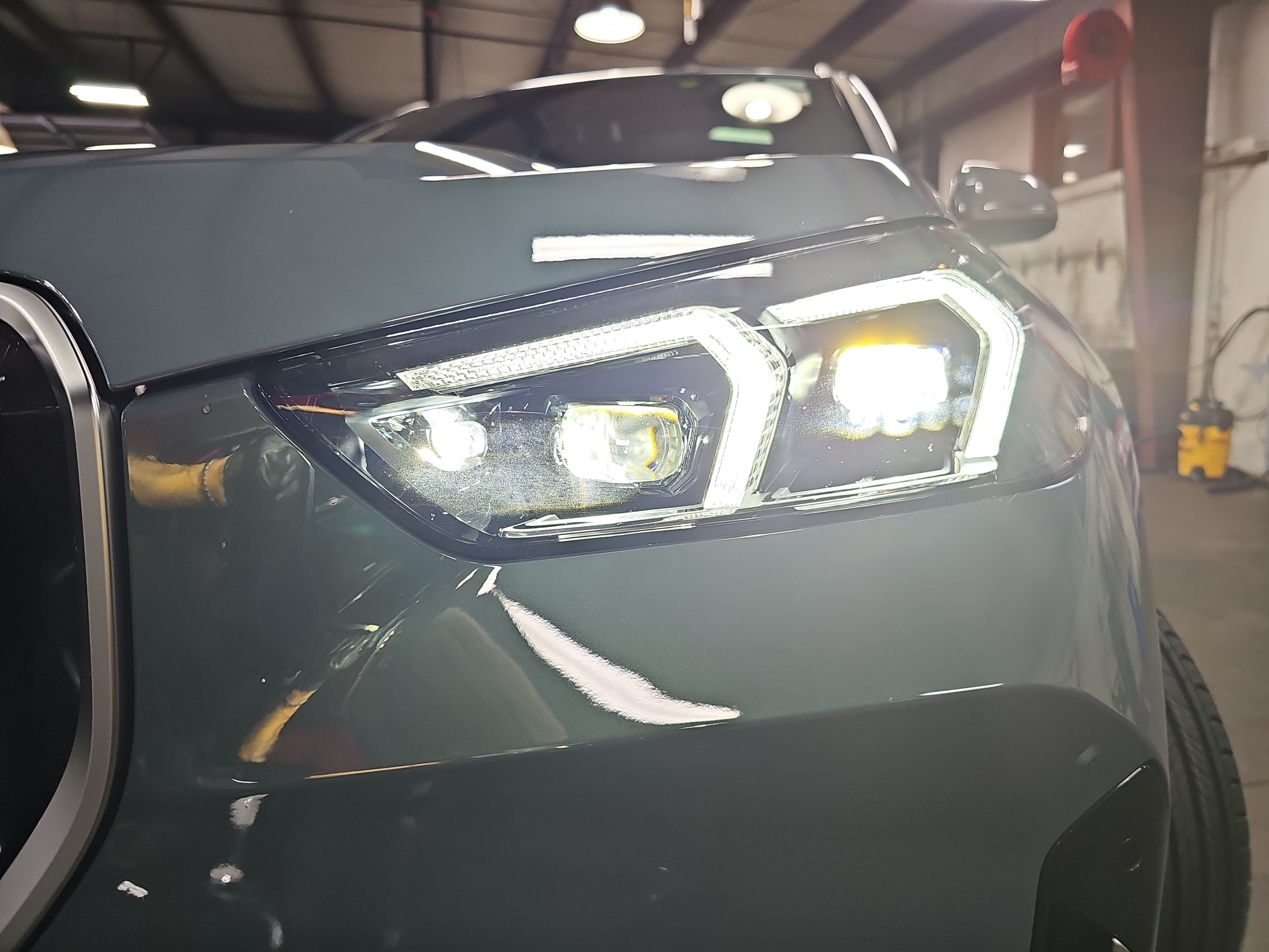 New 2026 BMW X1 xDrive28i w/ Technology Package AWD/4WD image 33
