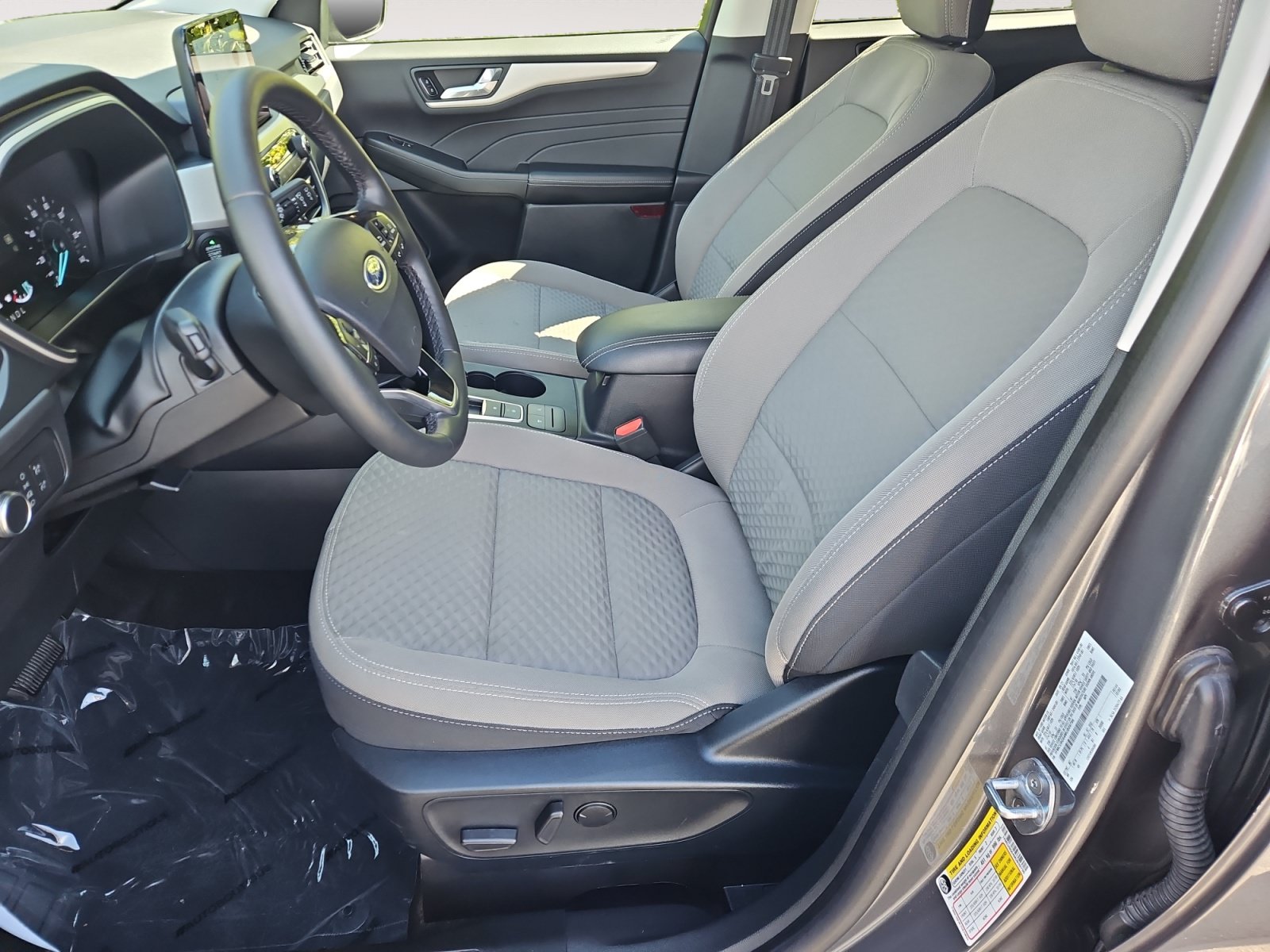 Used 2021 Ford Escape SE w/ Convenience Package AWD/4WD image 9