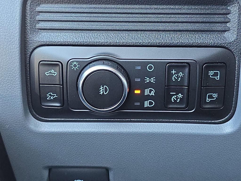 New 2026 Ford F250 XLT image 31