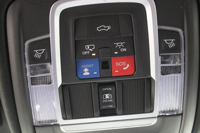 Used 2019 RAM 2500 Laramie image 15