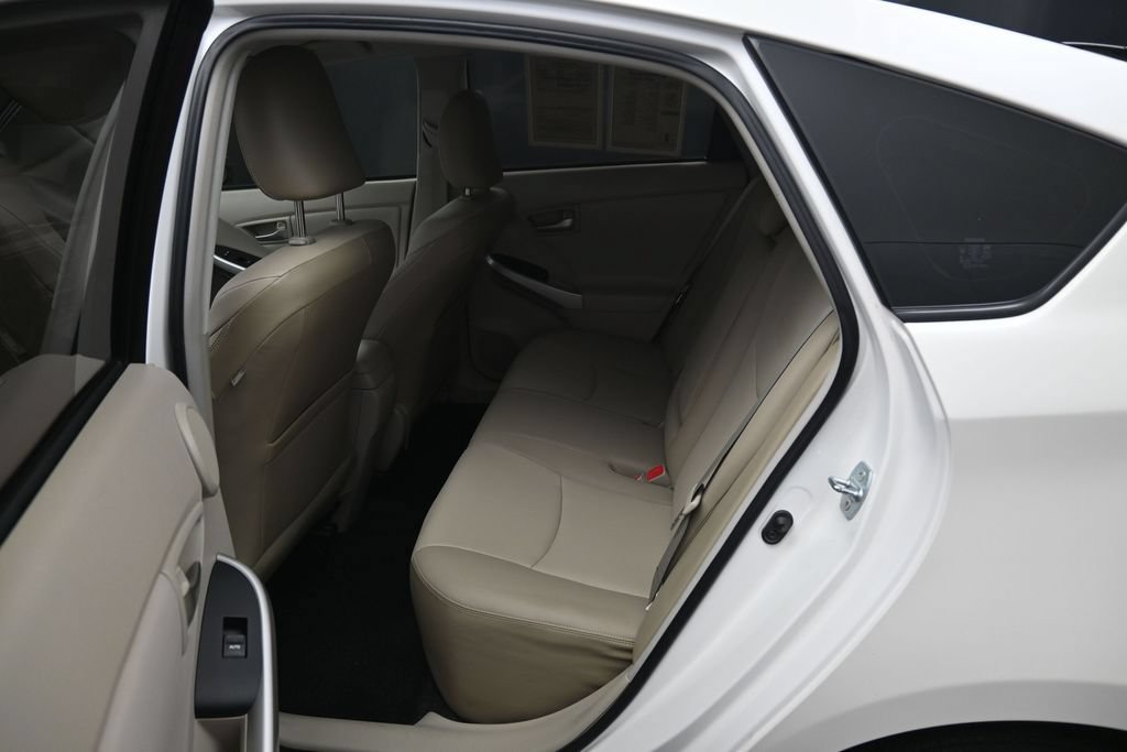 Used 2014 Toyota Prius Four FWD image 27