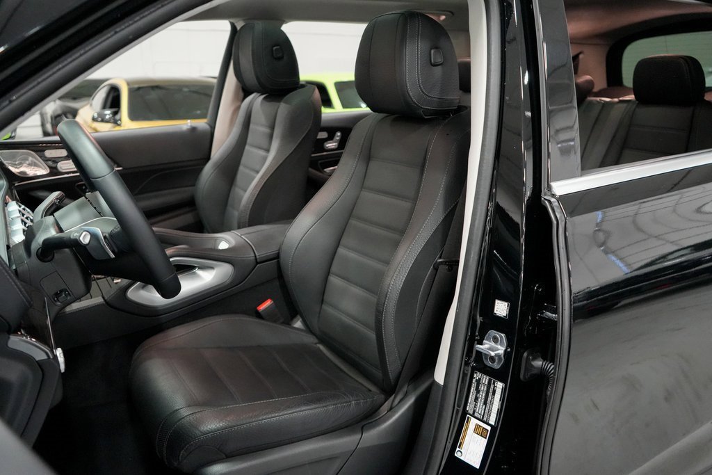 Used 2024 Mercedes-Benz GLS 450 4MATIC image 54