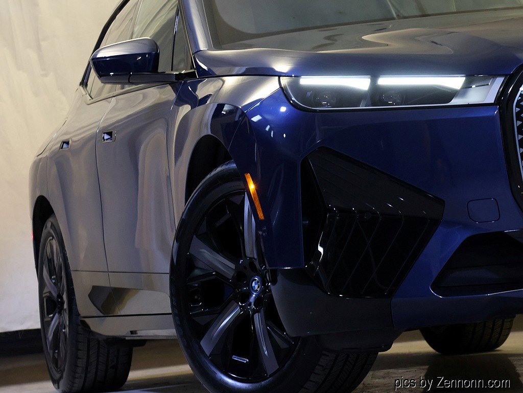 Certified 2024 BMW iX xDrive50 w/ Premium Package image 4