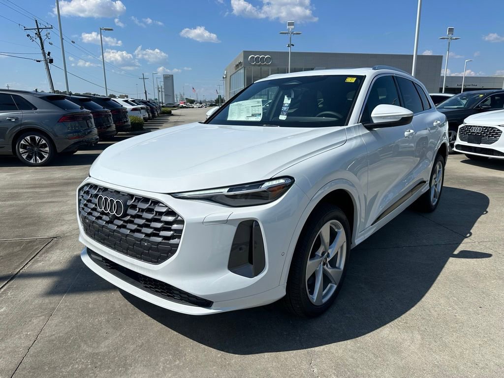 New 2025 Audi Q5 Premium Plus