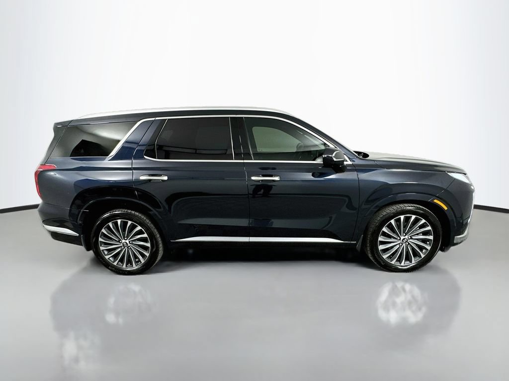 Used 2024 Hyundai Palisade Calligraphy AWD/4WD image 4