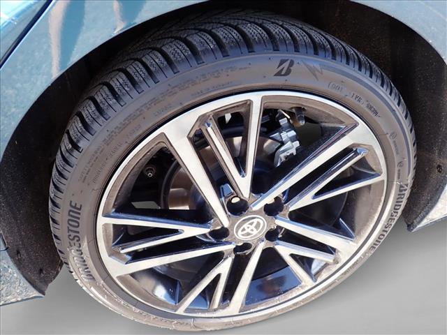 Used 2025 Toyota Camry XSE FWD image 7