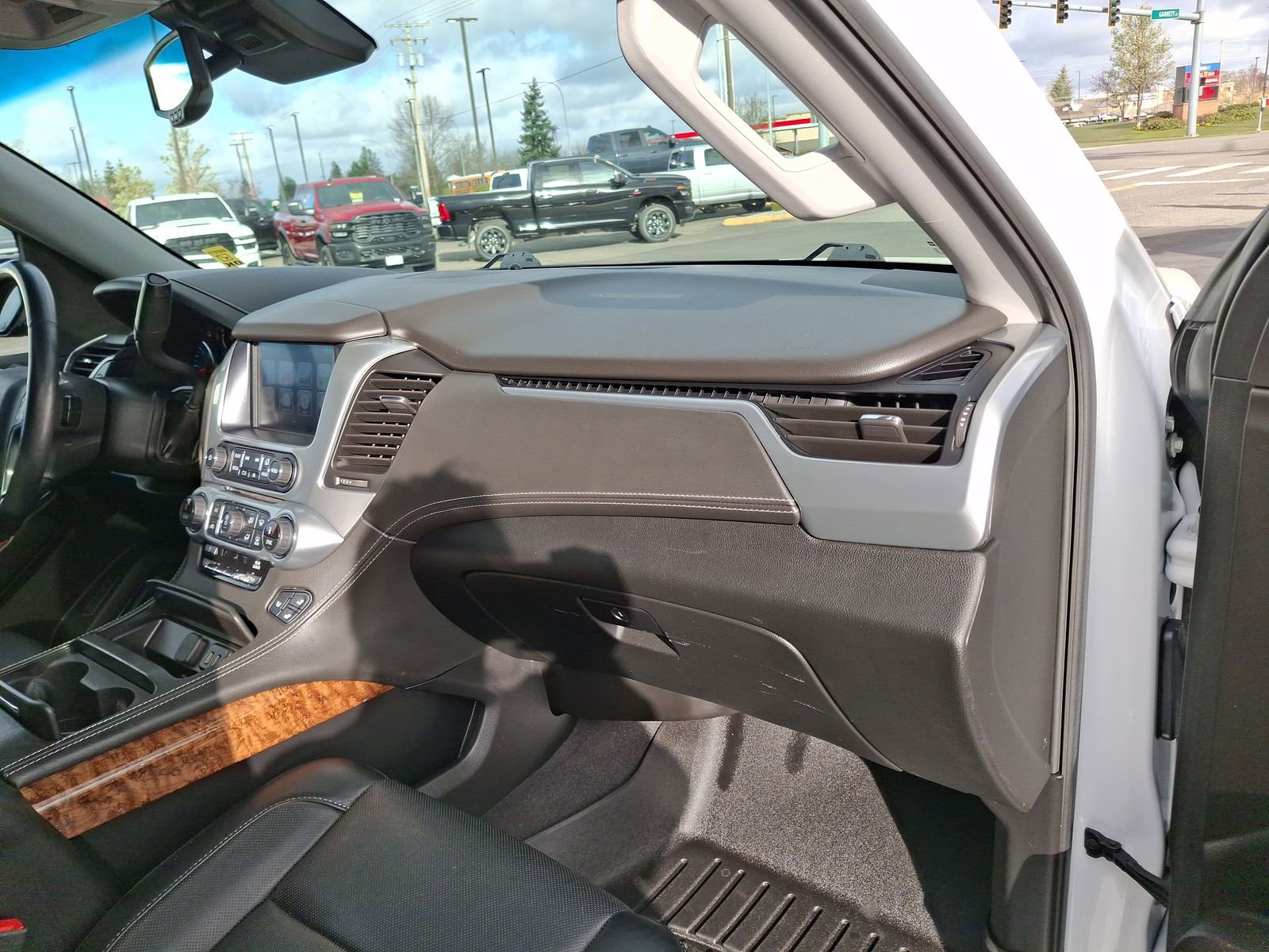 Used 2020 Chevrolet Tahoe Premier image 28