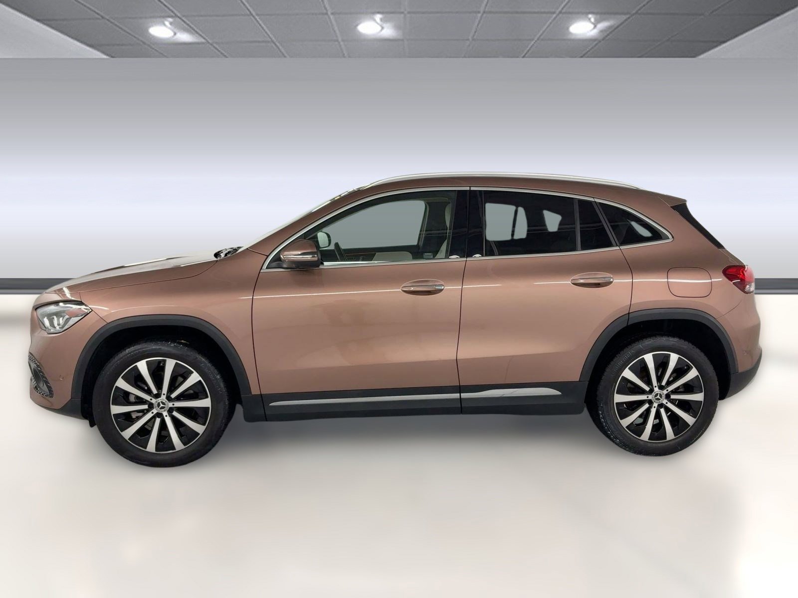 Certified 2023 Mercedes-Benz GLA 250 image 2