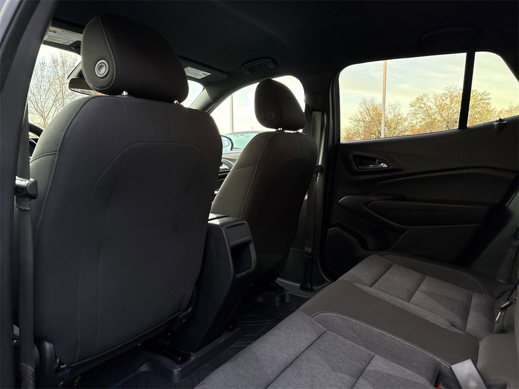 Used 2024 Chevrolet Trax RS w/ Driver Confidence Package image 19