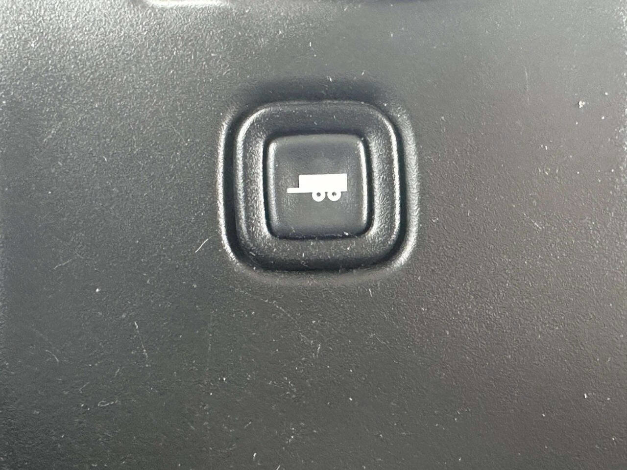 Used 2014 Chevrolet Express 2500 image 27