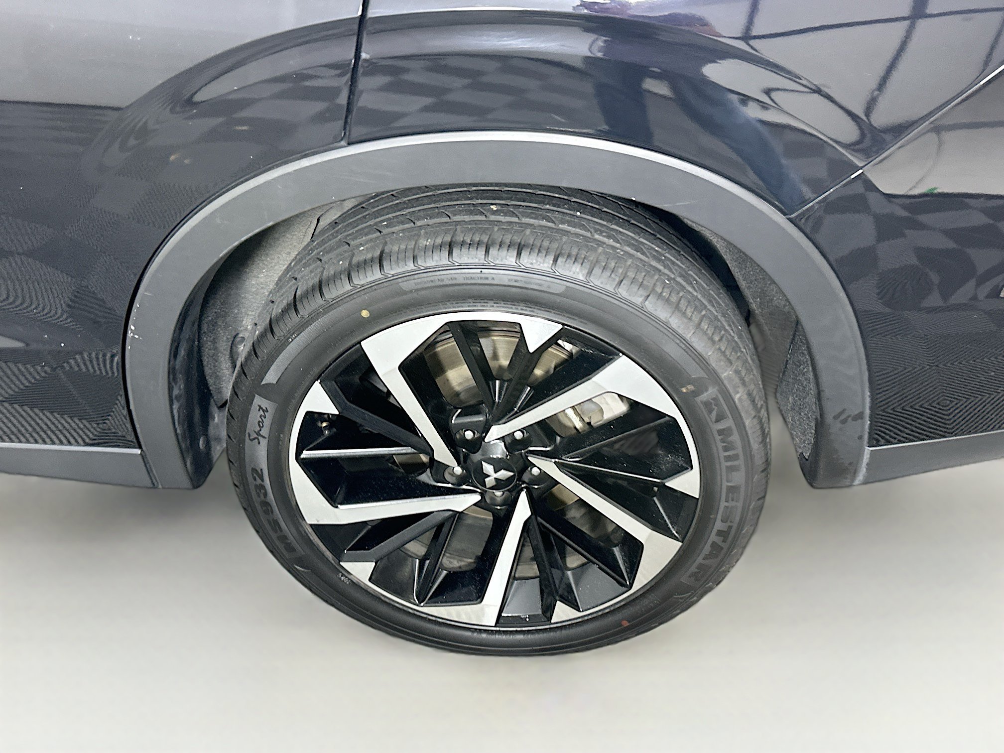 Used 2024 Mitsubishi Outlander SE AWD/4WD image 11
