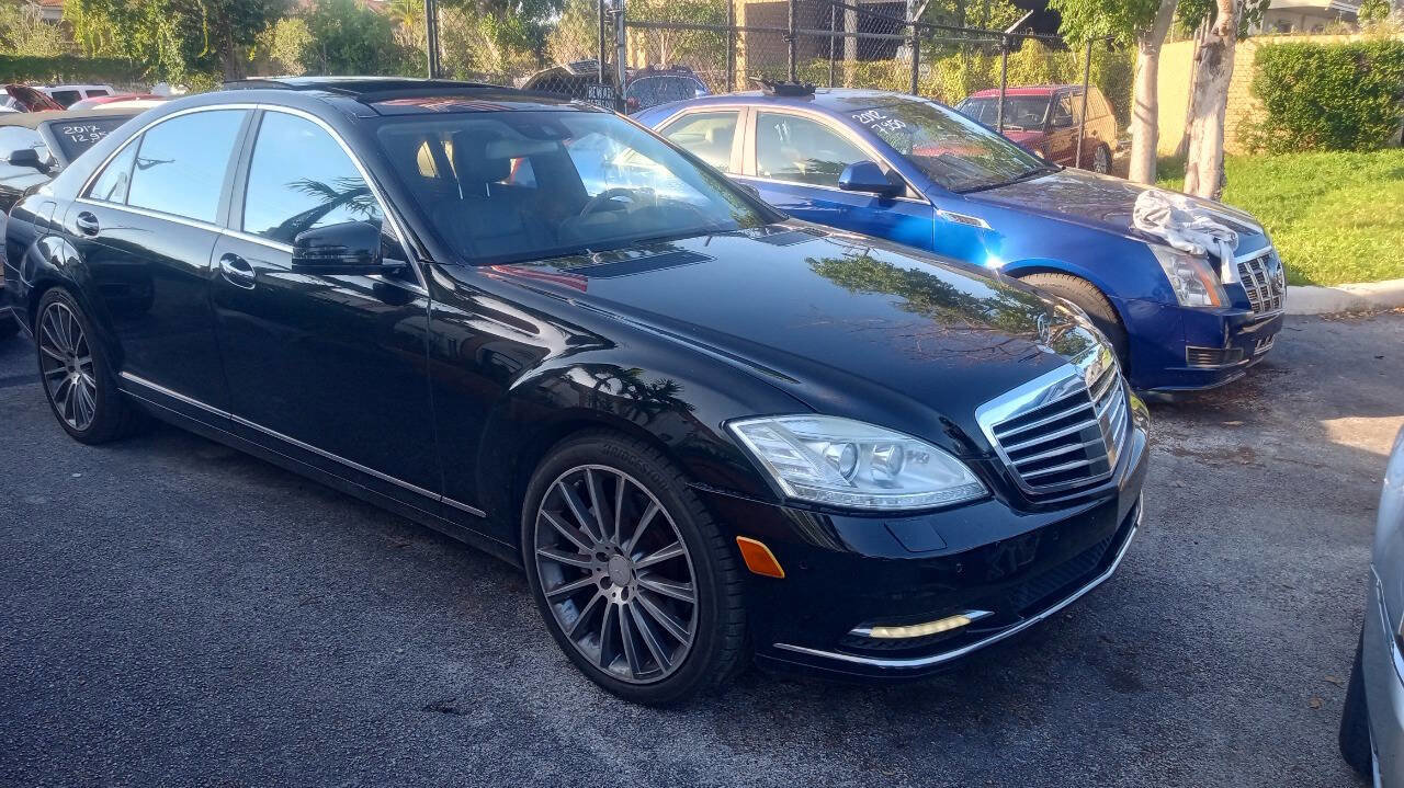 Used 2013 Mercedes-Benz S 550 4MATIC image 1