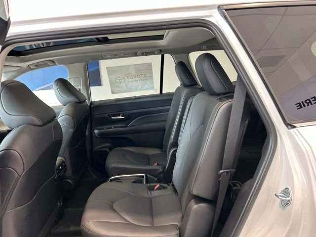 New 2026 Toyota Grand Highlander AWD image 16