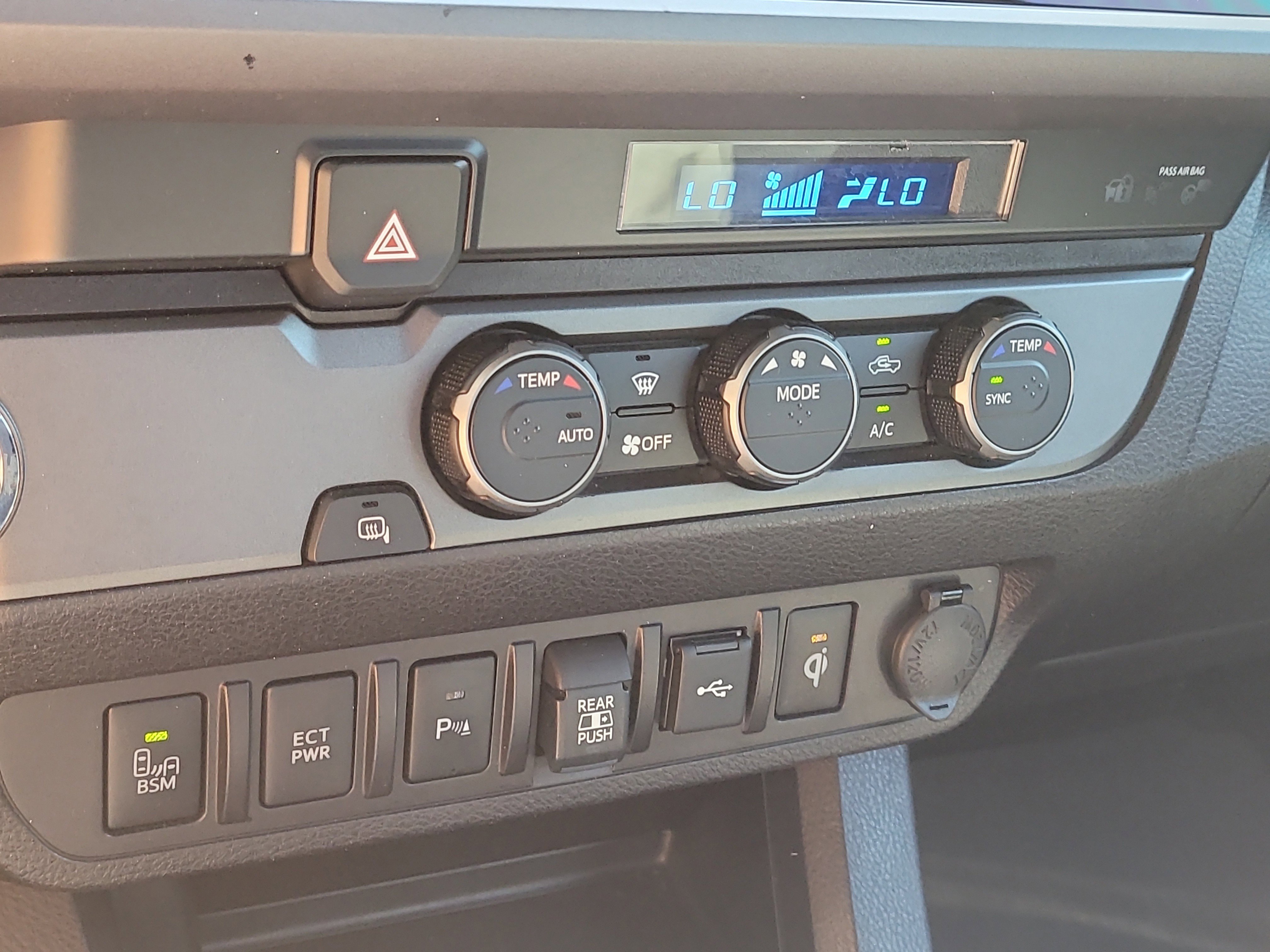 Certified 2022 Toyota Tacoma TRD Sport w/ Technology Package RWD image 24