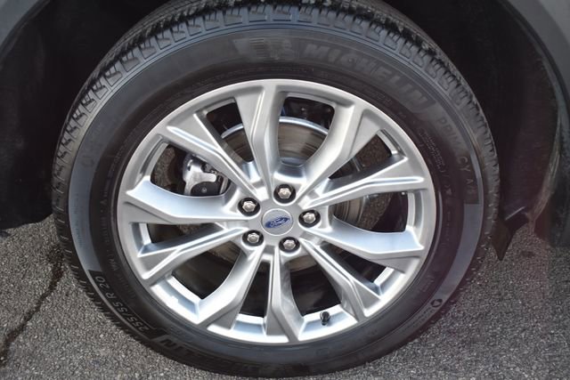 Used 2024 Ford Explorer Limited image 54