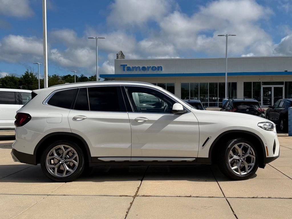 Used 2024 BMW X3 xDrive30i w/ Premium Package w/ZPA AWD/4WD image 5