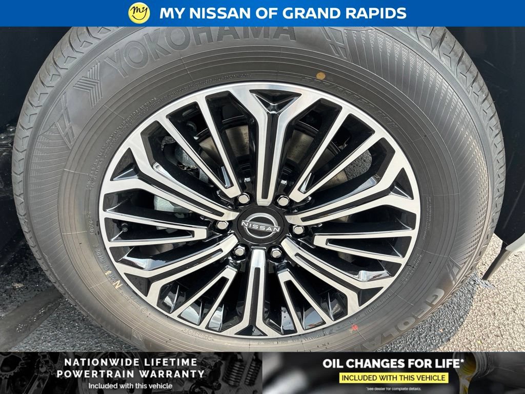 New 2026 Nissan Armada SL w/ Captain's Chari Seat Package AWD/4WD image 11