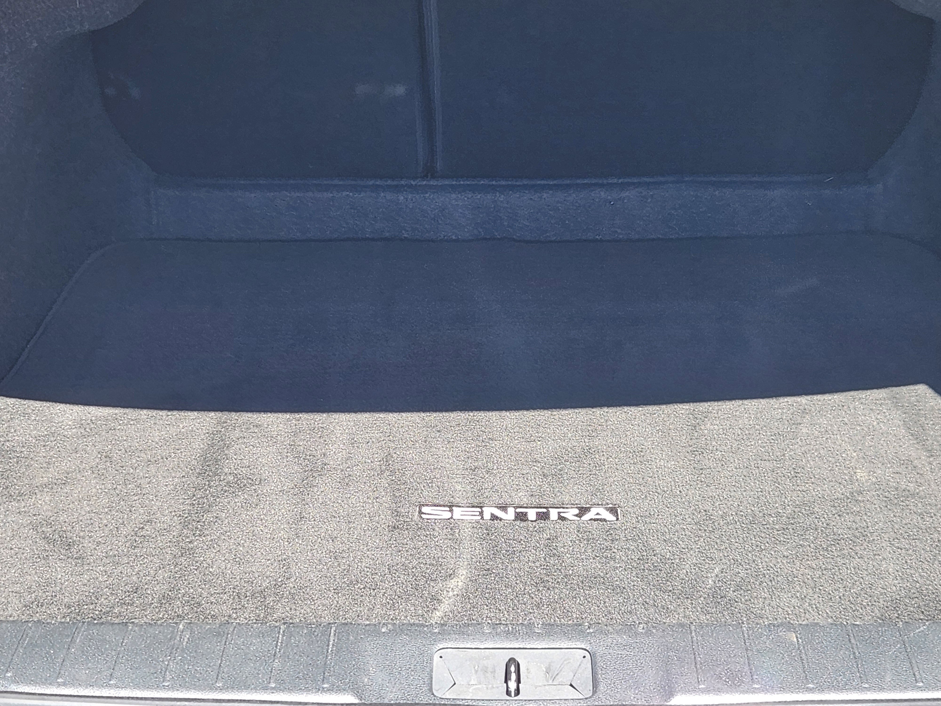 Used 2024 Nissan Sentra SV FWD image 12
