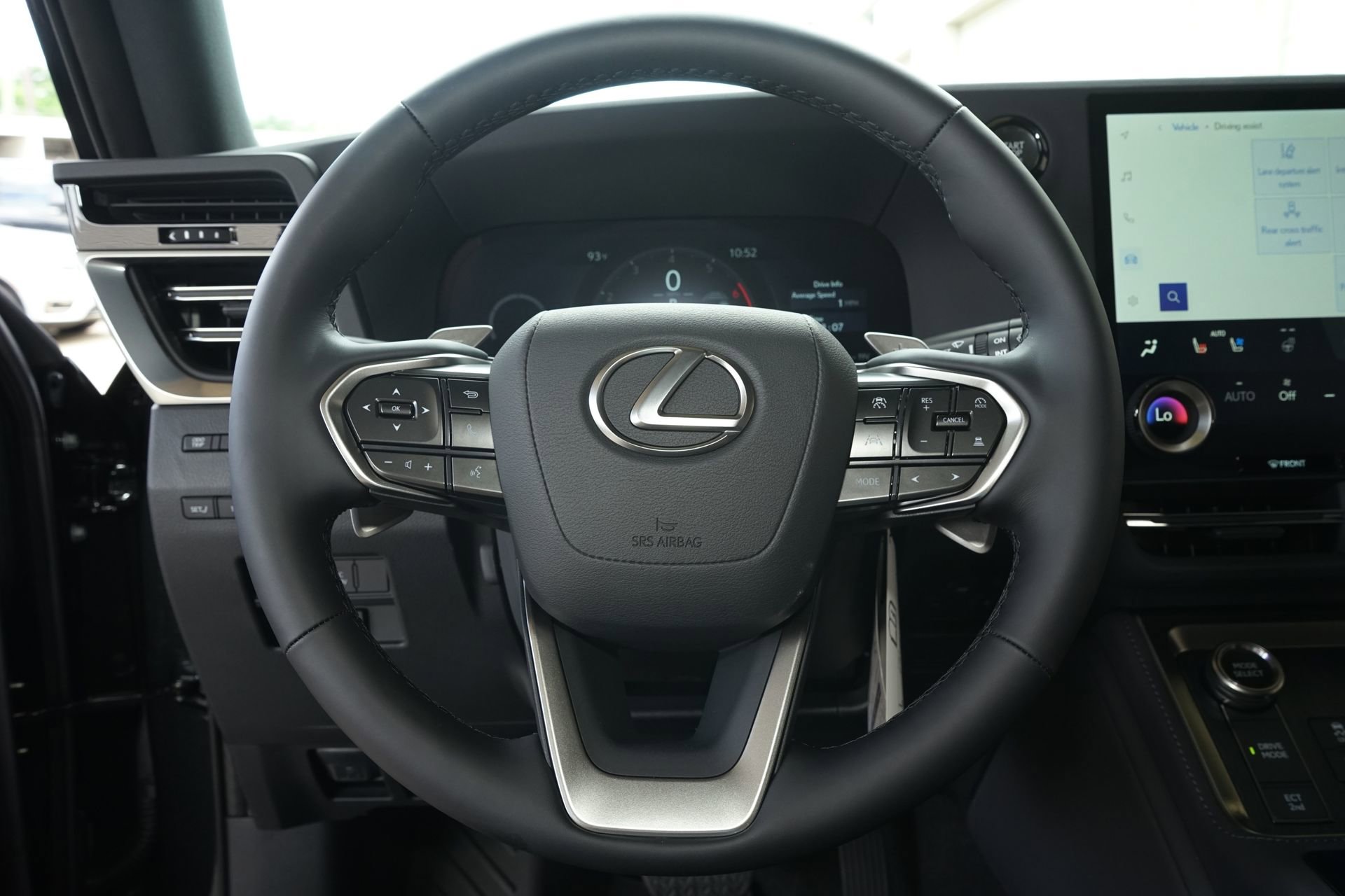 Used 2025 Lexus GX 550 Luxury+ w/ Accessory Package (2T) image 13