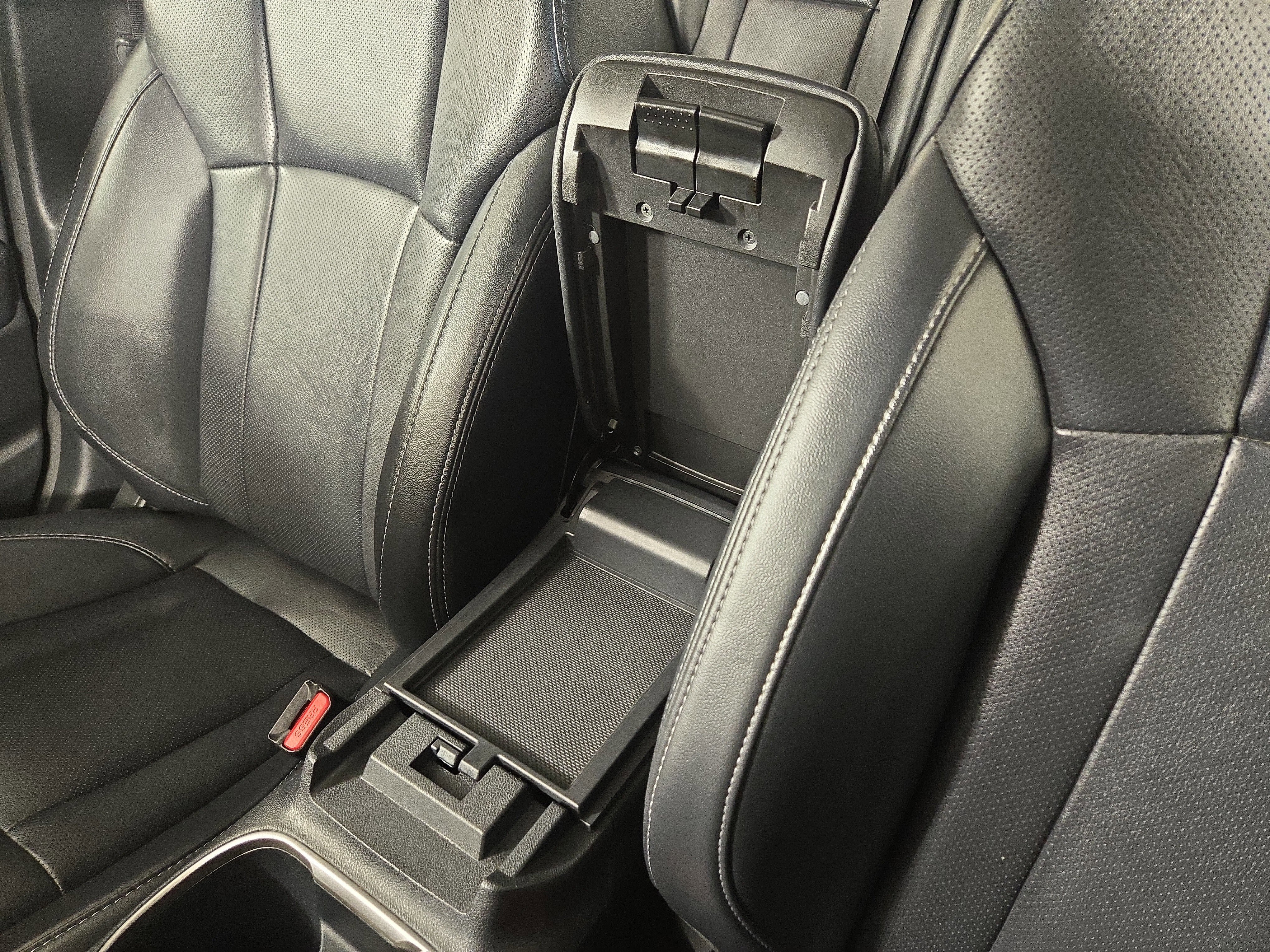 Used 2022 Subaru Legacy Limited image 29