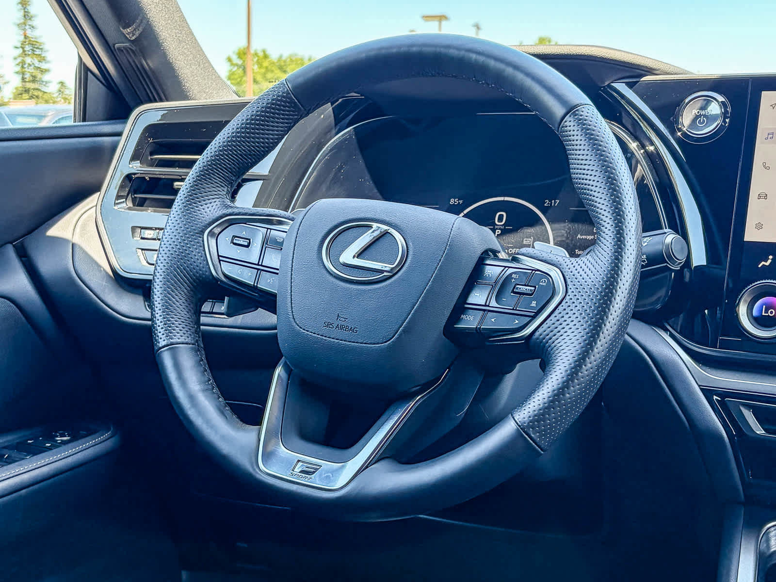 Used 2025 Lexus TX 500h AWD w/ Technology Package image 14