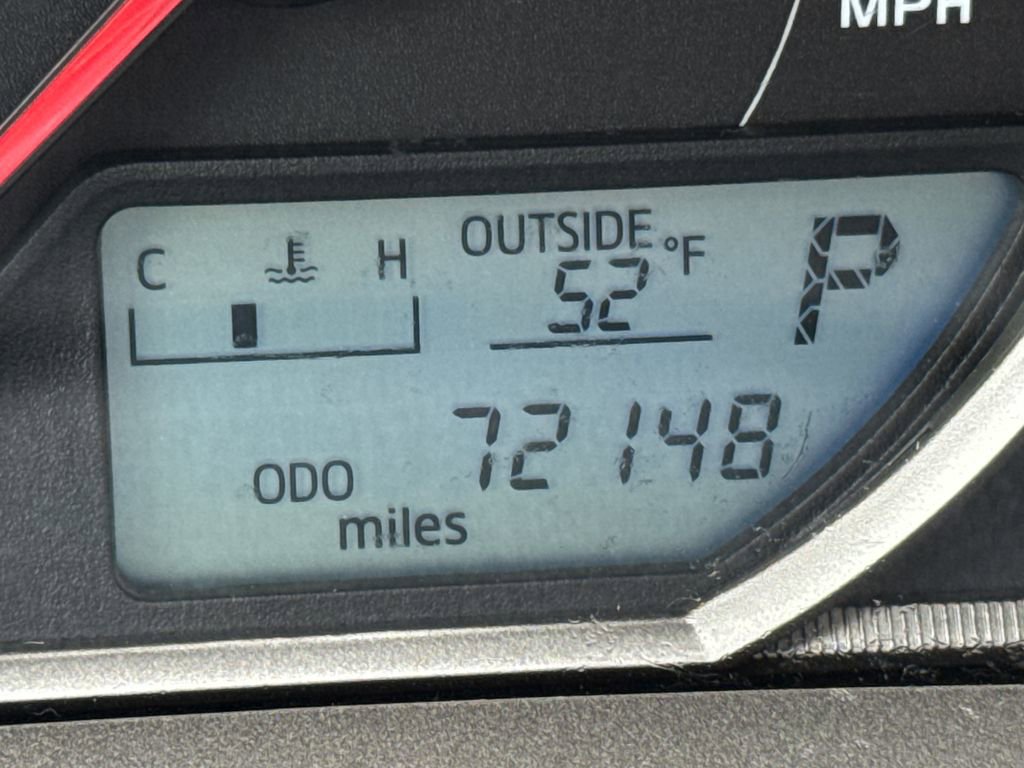 Used 2014 Toyota RAV4 LE image 17