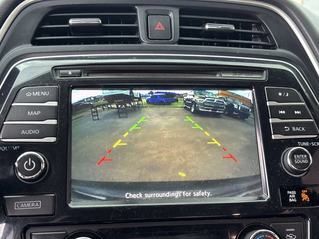 Used 2017 Nissan Maxima SR FWD image 20
