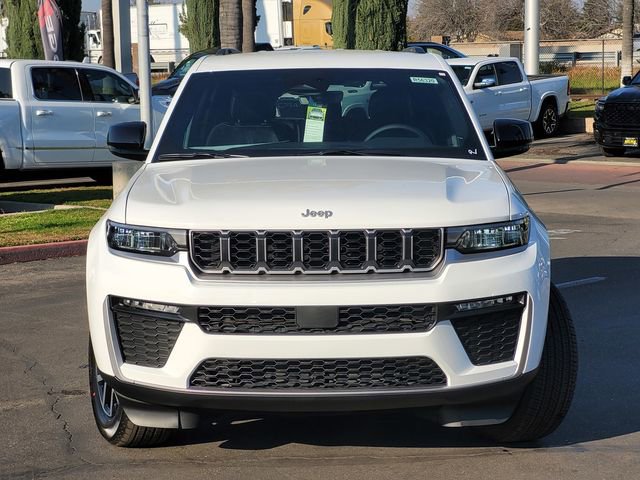 New 2026 Jeep Grand Cherokee Limited image 2