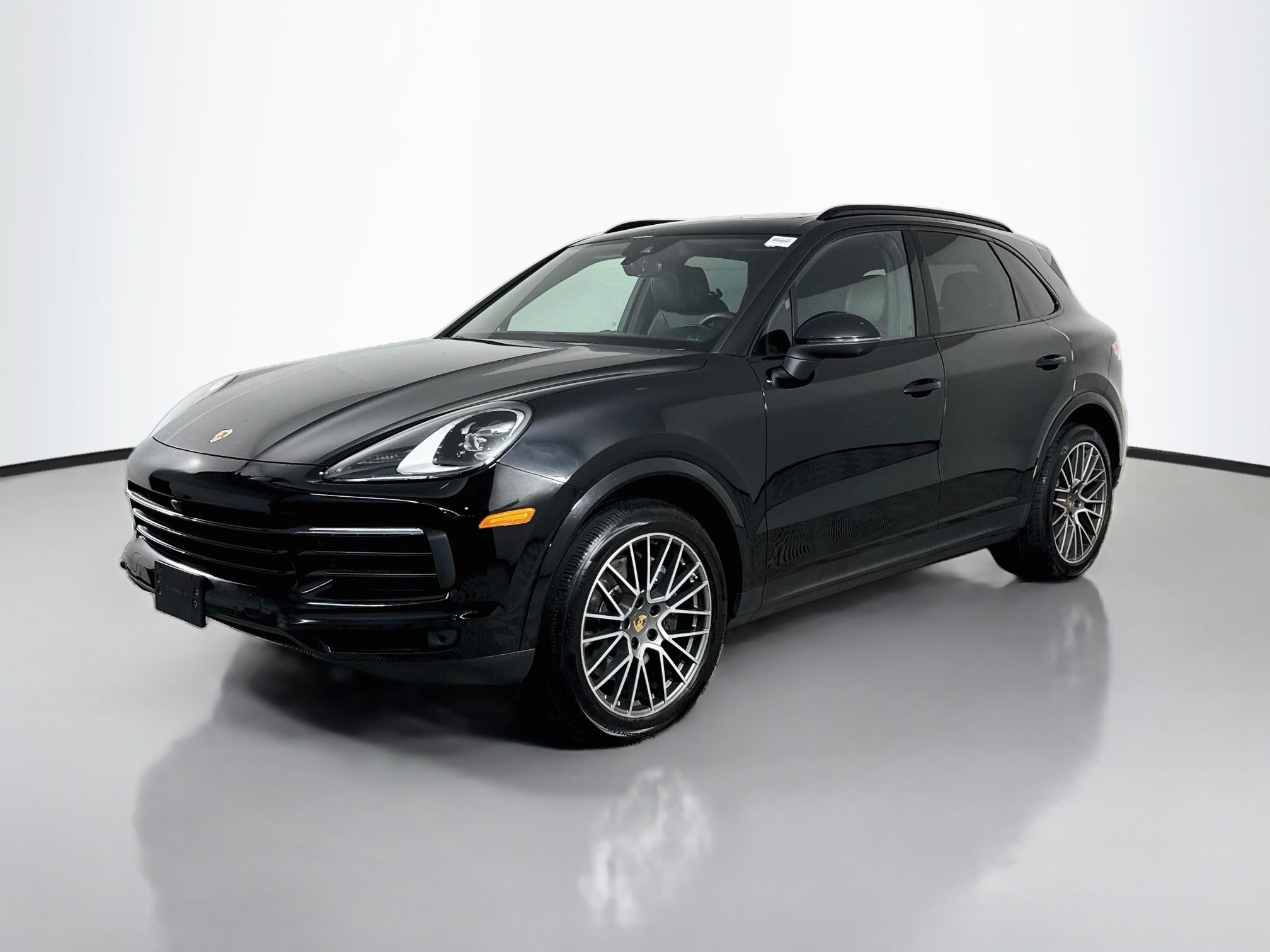 Used 2023 Porsche Cayenne Platinum Edition AWD/4WD image 4