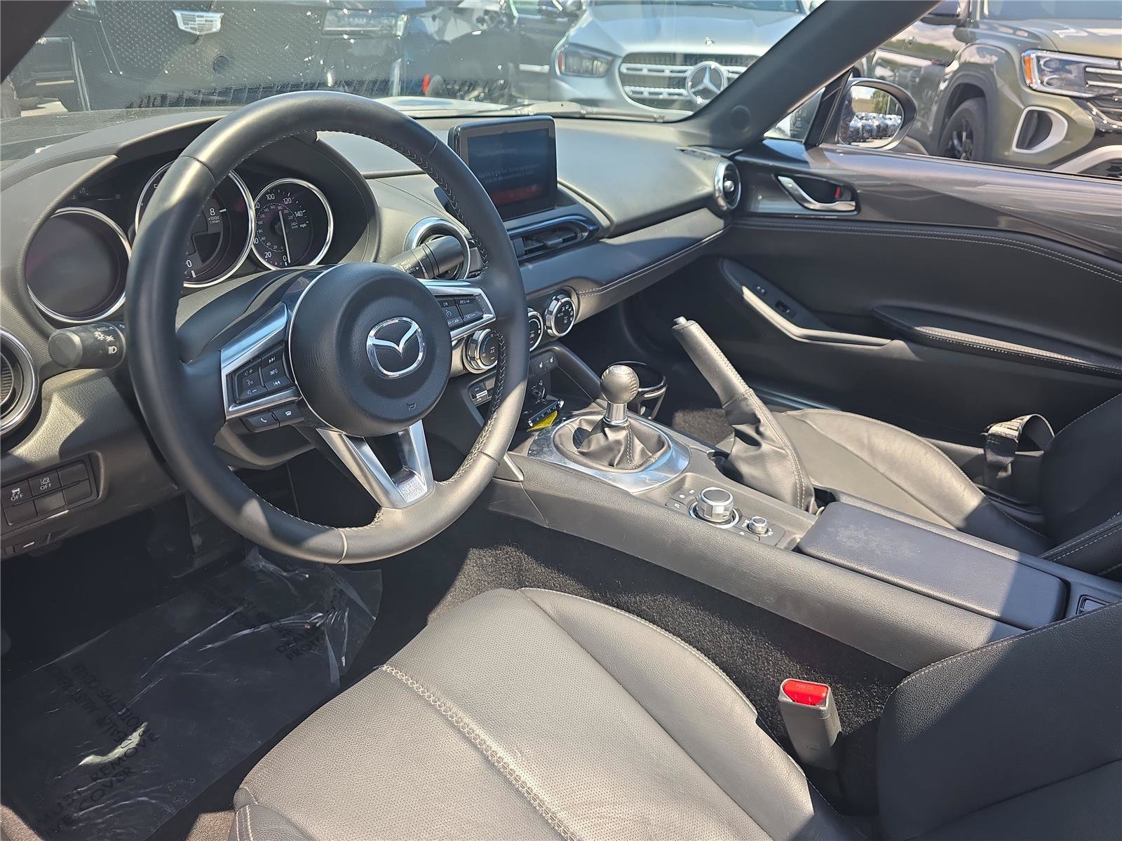Used 2021 MAZDA MX-5 Miata RF Grand Touring RWD image 9