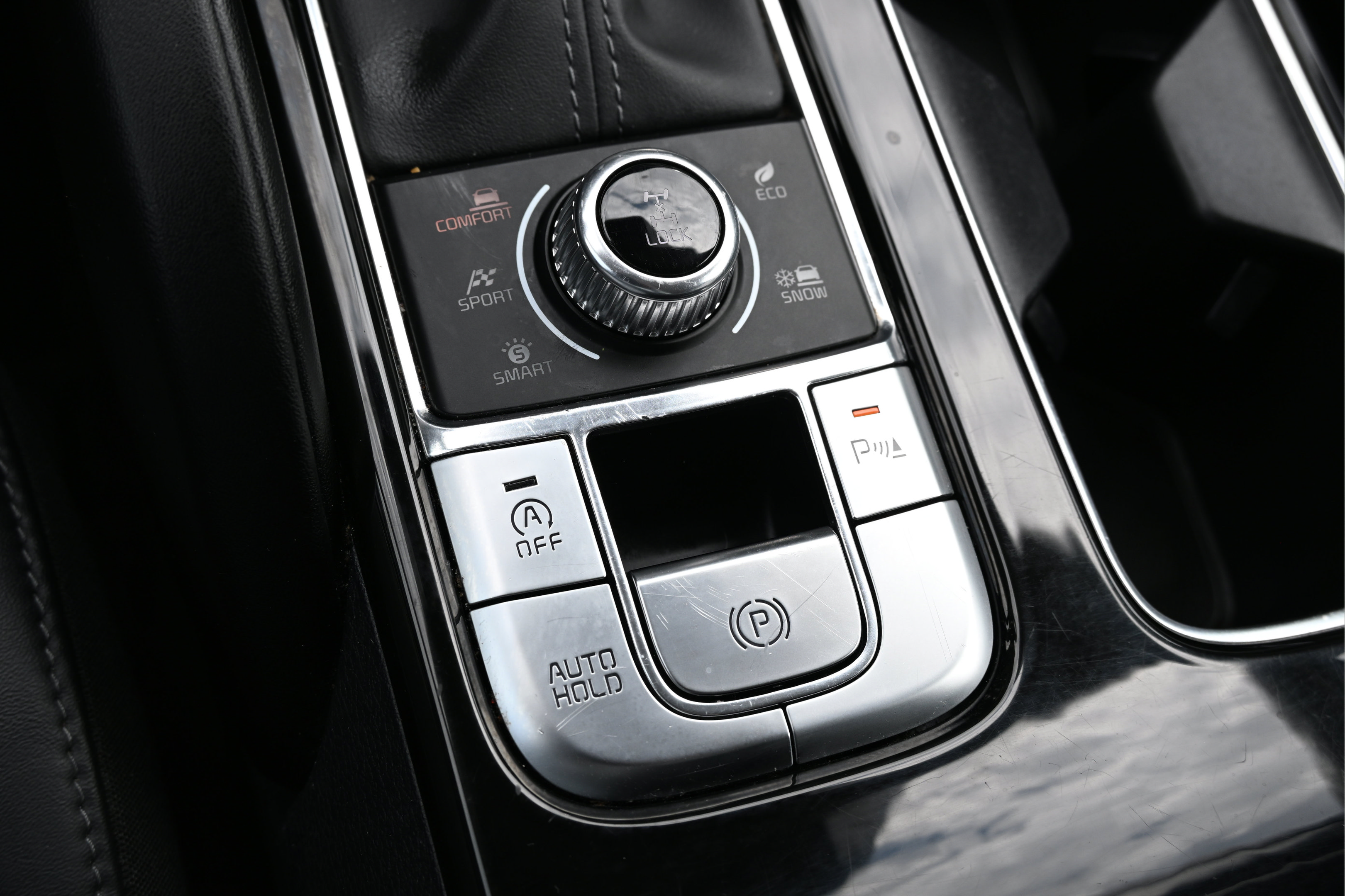 Used 2025 Kia Telluride S AWD/4WD image 25